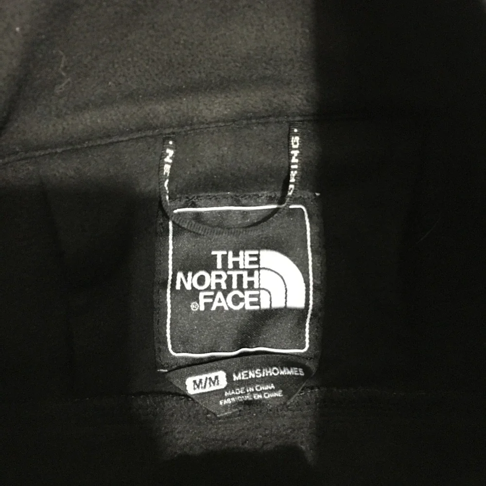 The North Face Softshell Jacket Mens Medium Black Full Zip Windproof
